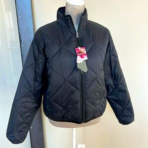 NWOT ROXY Wind Swept Puffer Jacket Coat packable Black small medium